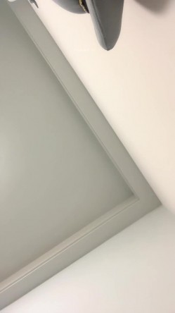离异人妻，【单身少妇】，天气炎热寻刺激，户外小溪还有那么多人，脱光游一会儿，美景当前可惜无人观看 截图2