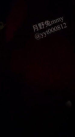 反差空姐车震篇！ 兄弟们， 妹纸在职CC，各种反差，各种满足男生对于空乘的幻想！ 最后内射堪称完美！ 截图16