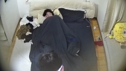 酒店偷拍大学生情侣颜值眼镜妹玩游戏时候被男友打桩 截图15