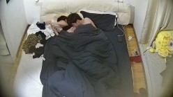 酒店偷拍大学生情侣颜值眼镜妹玩游戏时候被男友打桩 截图16