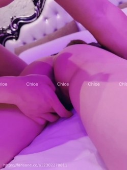 超顶绿帽淫妻【Chloe Chloe】订阅，约单男各种性爱3P，愿望被天下所有男人肏 截图8