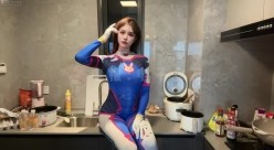 九头身大奶外围婊【巨樱】自入520门槛，脸穴同框自慰啪啪，主打一个开放骚气，金主最爱 截图9