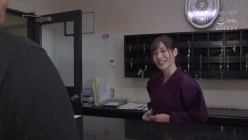 NHDTB-813 共犯痴● ～巨乳仲居の弱みを握って協力させ仕事中の同僚を犯りまくる道連… 截图1