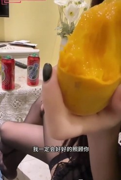 原创小姨子的秘密小姨子化身黑丝淫魔阴道夹爆樱桃喂姐夫香蕉插穴后被无套内射 截图4