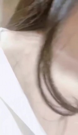 极品绿茶主播【一亿】人美声甜 最新VIP福利视频 截图4