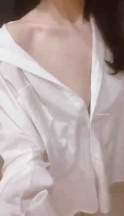极品绿茶主播【一亿】人美声甜 最新VIP福利视频 截图5