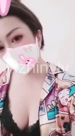 【极品骚货性爱流出】推特女神『大婊姐』深情解说每一个淫乱不堪的故事:当着老公面被他朋友无套插入的三人大战 截图8