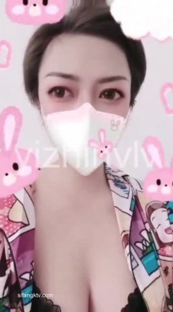 【极品骚货性爱流出】推特女神『大婊姐』深情解说每一个淫乱不堪的故事:当着老公面被他朋友无套插入的三人大战 截图12