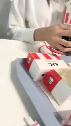 大熊回归，【专业操老外】，沙滩旅游，商场购物，回到别墅区玩群P，男人的梦想天堂，超刺激 截图4