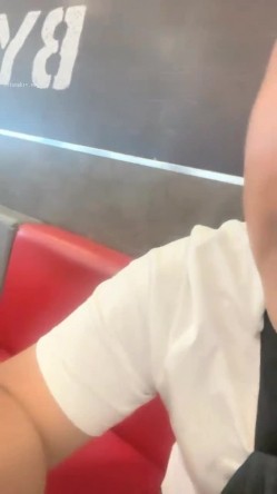 大熊回归，【专业操老外】，沙滩旅游，商场购物，回到别墅区玩群P，男人的梦想天堂，超刺激 截图6