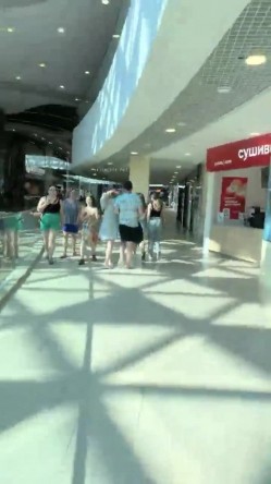 大熊回归，【专业操老外】，沙滩旅游，商场购物，回到别墅区玩群P，男人的梦想天堂，超刺激 截图9