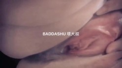 专约极品良家尤物大神【坏大叔】超极品身材反差尤物人妻当成鸡巴套子爆操，端庄人妻被操的骚叫不停 截图15