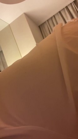露脸泄密！反差少妇沉迷双排镶珠男的肉棒，母狗调教3P被珠子肏的欲仙欲死 截图3