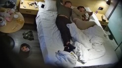 酒店偷拍 学生情侣精壮小伙和甜美温柔女友啪啪三场后相拥而眠大学生 截图6