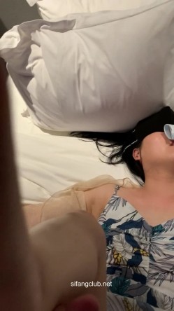 猎奇圈重磅MJ作品合集，大神死猪玩番外篇，大学生、少妇、模特大波翘臀相当刺激 截图3