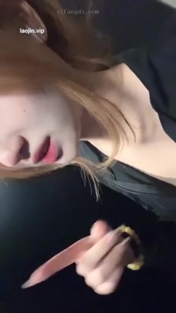 【抖音核弹泄密】，15万粉丝，极品良家妹子【何何子】，大尺度史上最全合集，露脸露点 啪啪做爱 洗澡 截图6