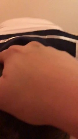 自爆婚前已过万人斩！推特极品反差人妻【愿做你的乌云】淫荡自拍视图流出 截图15