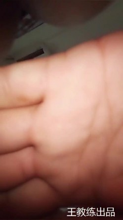 【调教母狗】年轻女友【可儿】骚主【王教练的骚母狗】55V 截图2