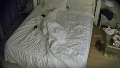 公寓酒店 小姐日常接客 最没有服务态度的小姐 但生意好像都不错 天天都有客上门 真又爽又赚钱 截图13