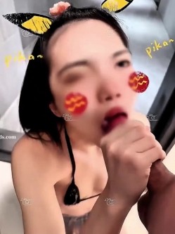️重度NTR淫荡反差骚妻【娜美身材的子涵】九头身随时随地变成男人的精盆，马路吃鸡车震电梯后入户外内射 截图5