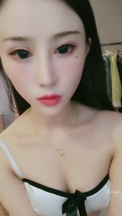 刚下海 很新鲜【170CM高挑空姐惊艳压轴出场】端庄美丽美女腼腆害羞性格超级温柔女神终于敢于大大方方地露逼了 截图16