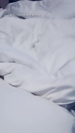 【约操邻家少妇】爆操娇羞的熟女骚妈J8无情 压抑的呻吟 忍不住的高潮 黑丝丰臀 极品骚货韵味十足 高清源码录制 截图16