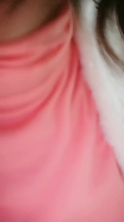 风味十足 极品少妇【小阿姨来了】为生活~在出租屋大秀直播~！强烈推荐，很有味道的小姐姐，完美奶子~！ 截图1