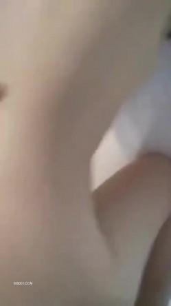 漂亮少妇偷情啪啪 谁是大老公 你 小老公呢 不知道 TM操的连老公都不认识了 截图13