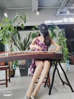 大神玩的是真花，【苏城主（苏E夫妻）】太爽了，多P，3P，交友换妻，老婆长得也相当好看 截图1