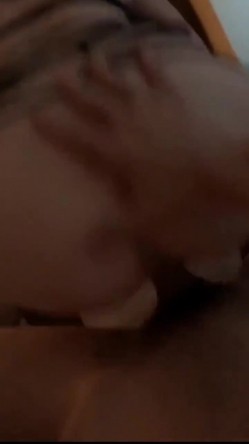 某航空公司推特38万粉拜金空姐Ashley日常分享及解锁私拍175长腿炮架落地就被粉丝接机暴操无水全套 截图1