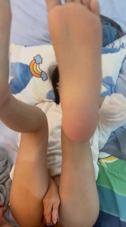 喜欢后入的女同事-徐玉珍 截图3