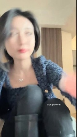 高颜值才艺绿播女神下海~全裸跳蛋自慰~引10万人围观 截图11