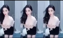 【极品稀缺 ️网易现役网红美女】最新藏宝图之燃爆女神 万元定制露脸 罕见全裸 明星颜值 火辣身材 截图6