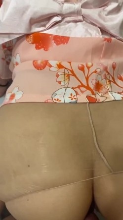 【极品御姐 ️完美露脸】超淫丝袜母狗『小语』2022新版私拍 爆裂黑丝各种爆操骚逼狼穴 淫荡高潮 高清720P原版 截图2