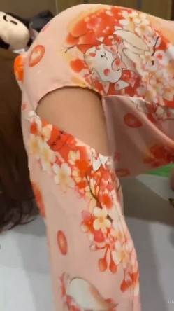 【极品御姐 ️完美露脸】超淫丝袜母狗『小语』2022新版私拍 爆裂黑丝各种爆操骚逼狼穴 淫荡高潮 高清720P原版 截图9