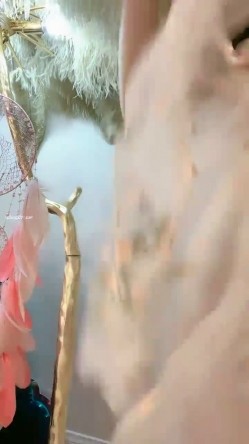 骚逼主播【马里布】玩偶姐姐，taibei_nana平替，硅胶娃娃一样，少毛一线天，极品肉缝 截图10