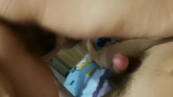 和小区阿姨的私下奸情，吃完饭借口出来买东西，偷偷吃鸡，‘你拍完回去记得要删掉啊’，阿姨还蛮不放心我！ 截图10