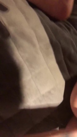 已婚女同事和男上司酒店偷情被曝光 大肥B要被玩坏掉了 截图1