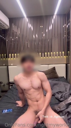 健身肌肉猛男【fighterr】推特福利，巨根疯狂打桩机，约炮各种小姐姐，用大肉棒征服她们 截图8