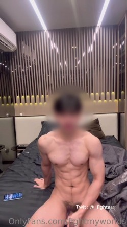健身肌肉猛男【fighterr】推特福利，巨根疯狂打桩机，约炮各种小姐姐，用大肉棒征服她们 截图10