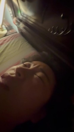 广东东莞极品少妇和相好的偷情视频被渣男曝光 截图6