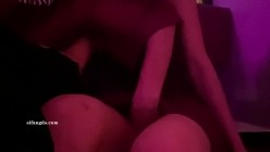 【超重磅】looks哥最新更新，超美女主 同圈子交换，露脸，阳台白天啪啪 截图6