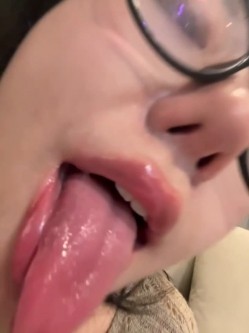 ️御姐女神【jiajia_L】健身女神超高颜值健身房漏出骚货母狗御姐 截图4