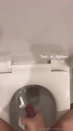 健身肌肉猛男【fighterr】推特福利，巨根疯狂打桩机，约炮各种小姐姐，用大肉棒征服她们 截图12