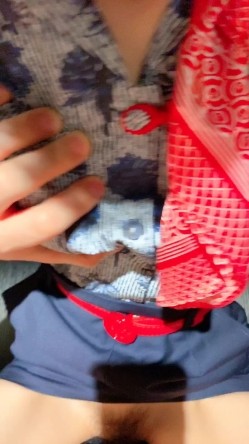 91大神【花花郡主】酒店约炮多位长腿女神A4腰身材绝了各种蜜桃臀真是太诱惑 截图14
