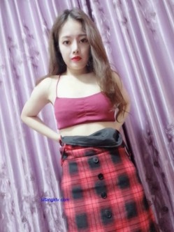 举牌圈 反差露脸美女应大神【一少】定制，七位青春美少女淫荡私拍 截图6