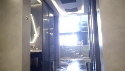 最新流出大神潜入洗浴会所偷拍 几个附近高校组团来洗浴的学妹浴池戏水 截图1