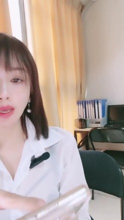 青岛淫妇第一人，【余君赴山海】，超骚御姐~!办公室 户外 车上跳蛋~漏水，玩得就是心跳和刺激 截图6