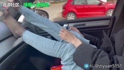 真大神「宝马哥BMWZ」《舔肛，饮尿，吞精合集》2号女主，各种猎奇性交方式打开，别人眼中的女神， 截图6