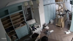 ️【破解摄像头】性瘾少妇频繁自慰 每月高达二十次！ 截图11